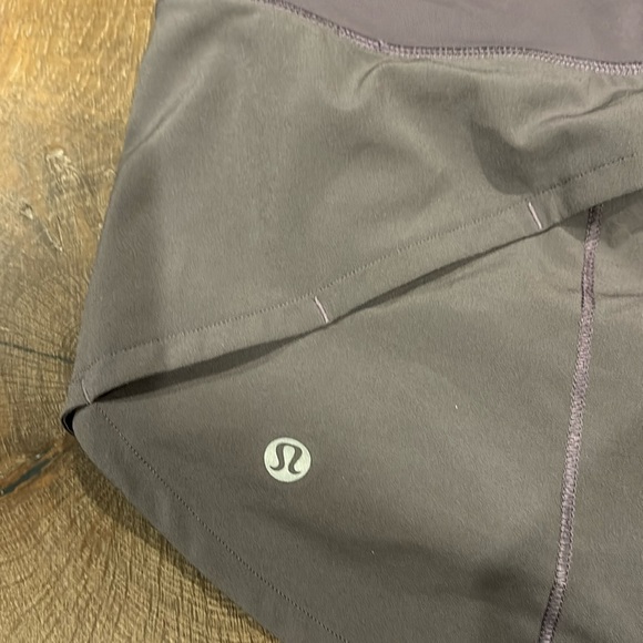 Lululemon size 8 speed up short. 2 1/2 inch inseam taupe in color. - Picture 6 of 7
